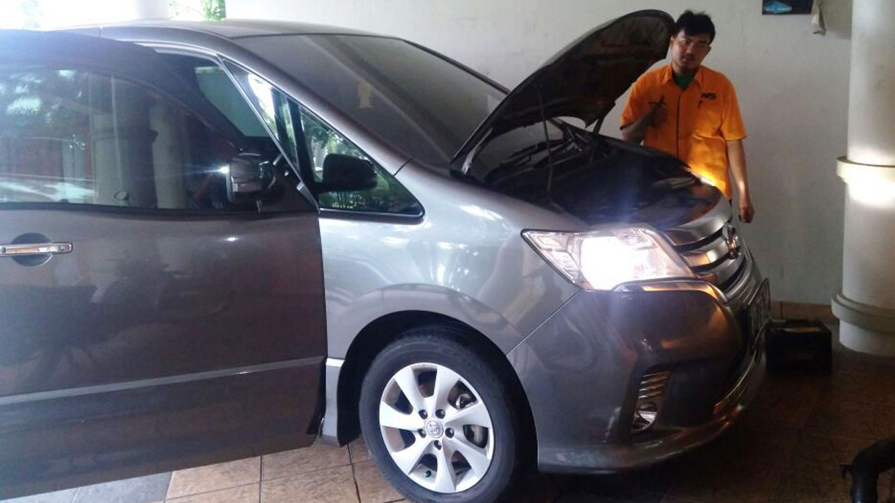 fadil dan nissan serena