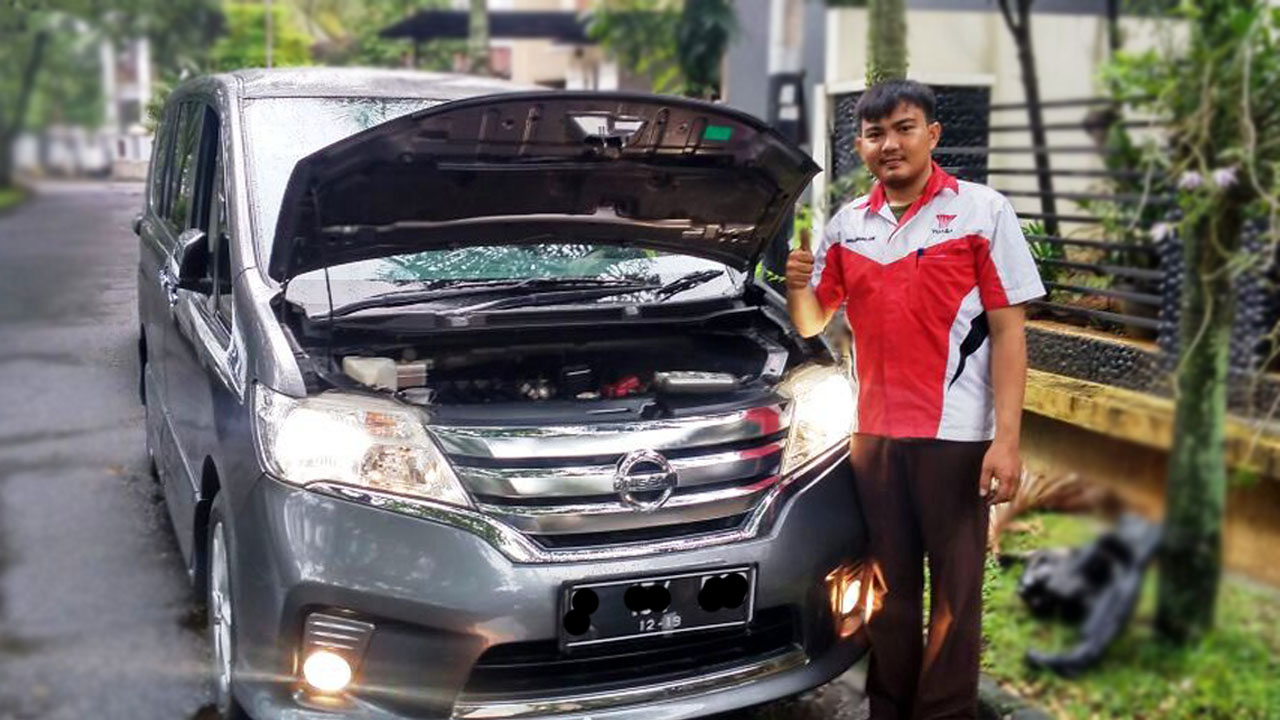 fadil dan nissan serena 2