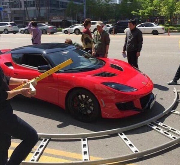ferrari lotus evora